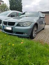 BMW E91 330D BJ 2005 M57 - BMW 330 aus 2005: 330d