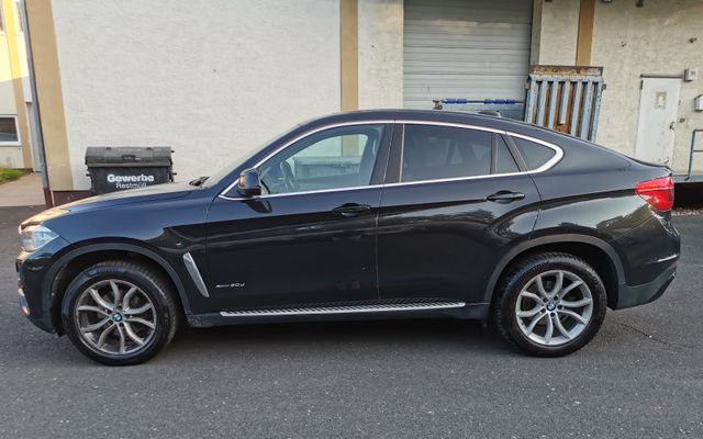 BMW X6 xDrive 30d HUD SHD Kamera LED Leder SHZ Euro6