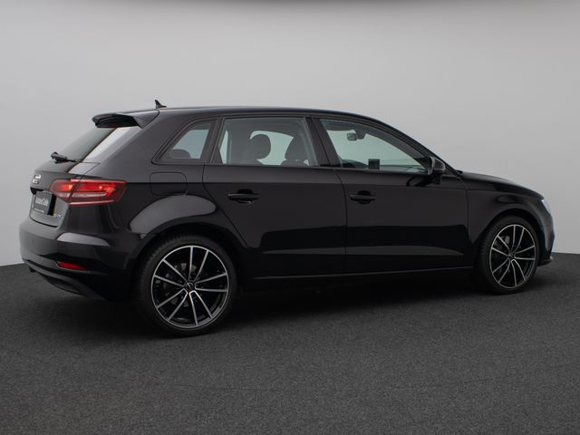 Foto Nummer 6: AUDI A3