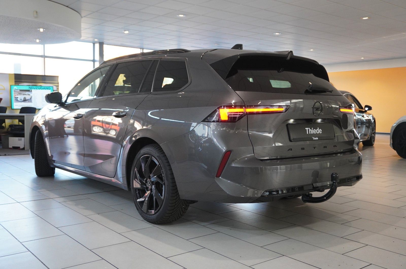 Fahrzeugabbildung Opel Astra L ST 1.5D GS LINE NAVI/LED/360°/SH/DAB/AHK