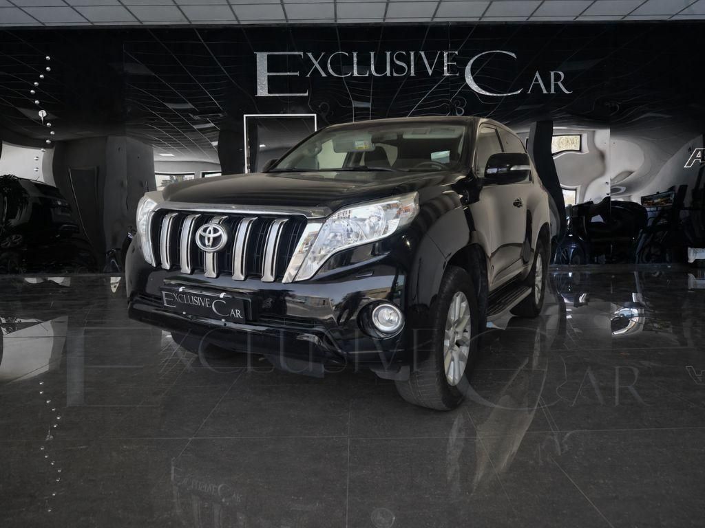 Image of Toyota Land Cruiser