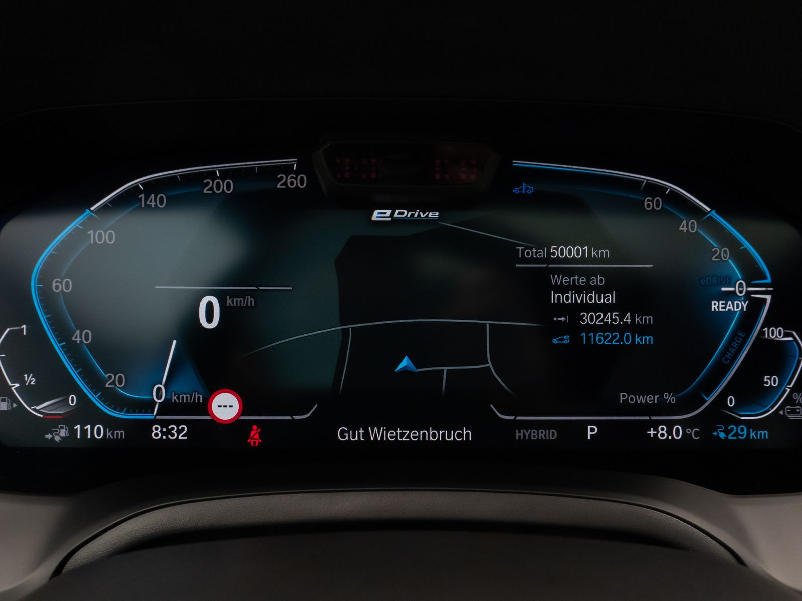 Fahrzeugabbildung BMW 330e xD M Sport Laser Glasdach PDC HUD DAB HiFi