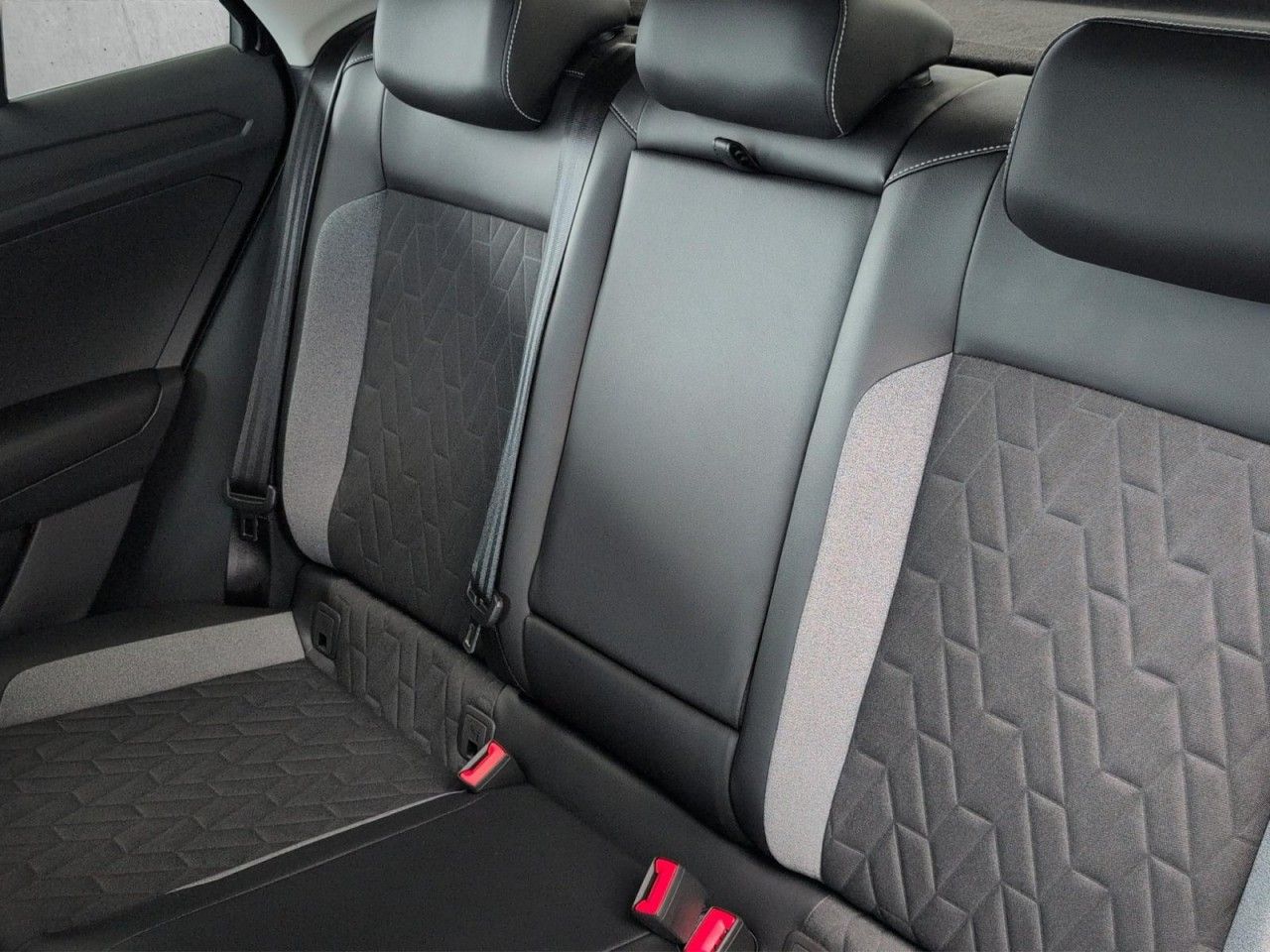 T-Roc GOAL 1.5 TSI DSG Klima Rückfahrkamera