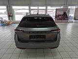 Skoda Superb Combi 2.0 TDI 142 kW 4x4 Sportline AHZV - : Schiebedach