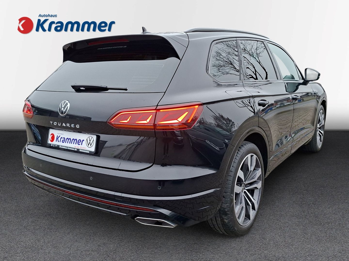 Touareg 3.0 TDI V6 4M R-Line *PANO*STHZ*HUD*