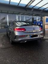 Mercedes-Benz C 250 d 4MATIC AMG Line Autom. AMG Line - Mercedes-Benz C 250 mit Diesel-Antrieb: Coupe