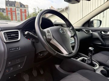 Nissan Qashqai - 11