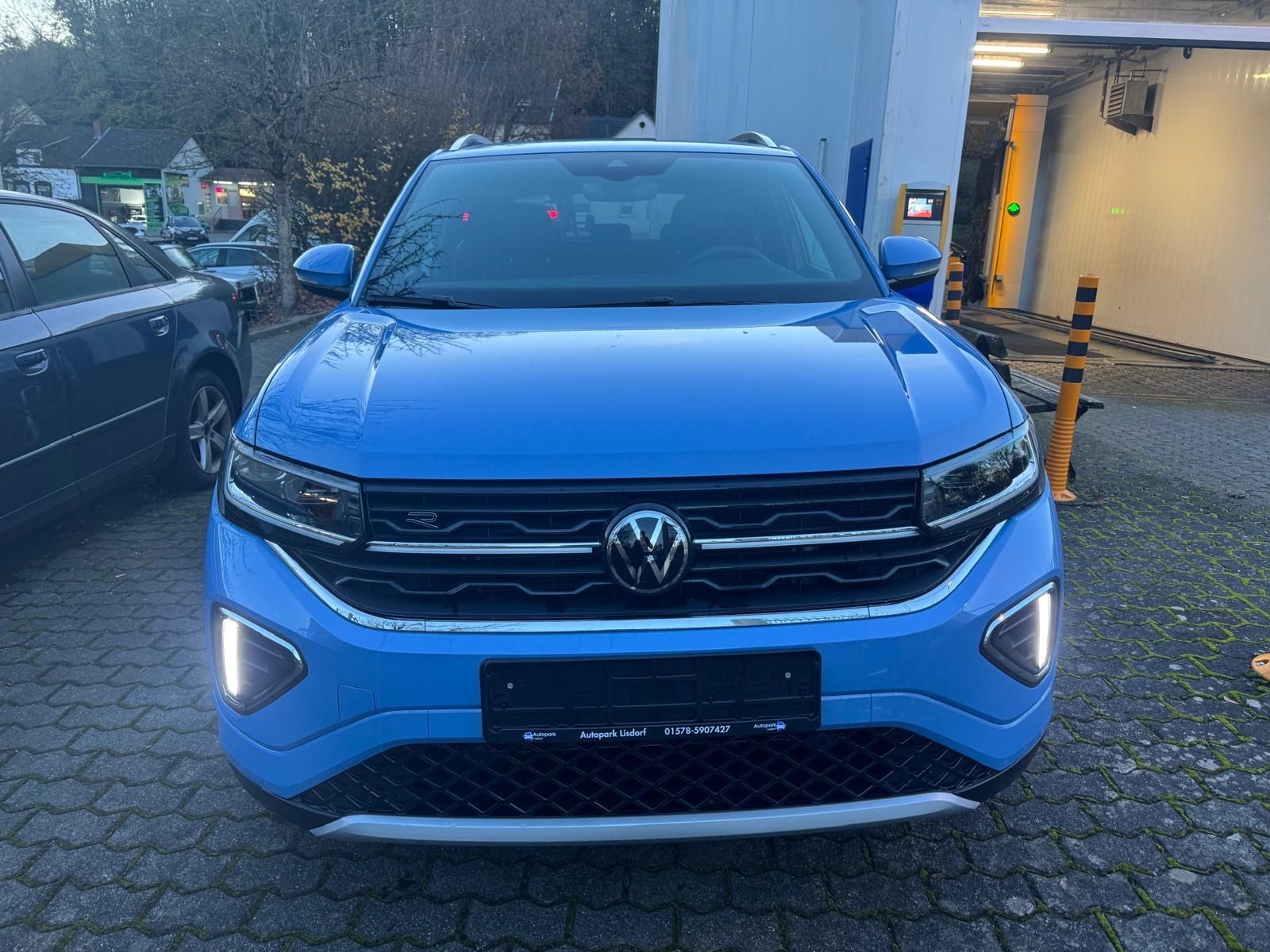 Fahrzeugabbildung Volkswagen T-Cross 1.5 TSI 110 kW R-Line Navi+IQLight+Kamer