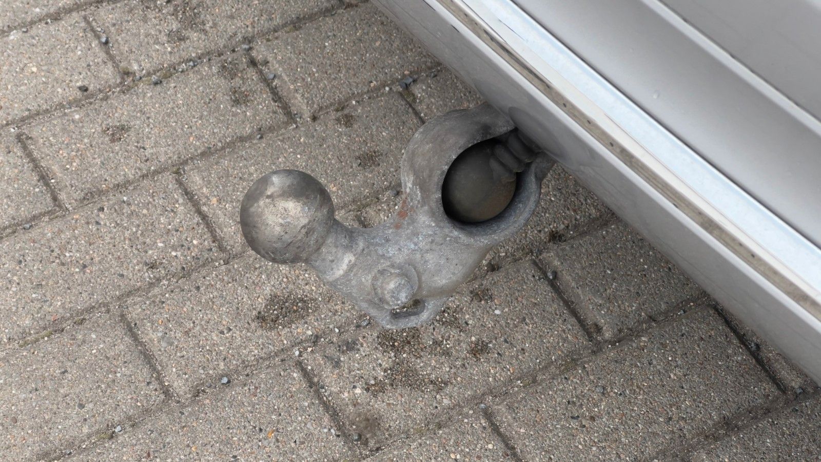 Fahrzeugabbildung Volvo XC60 B5 D Ultimate Bright AWD*AHK*STHZG*Massage*