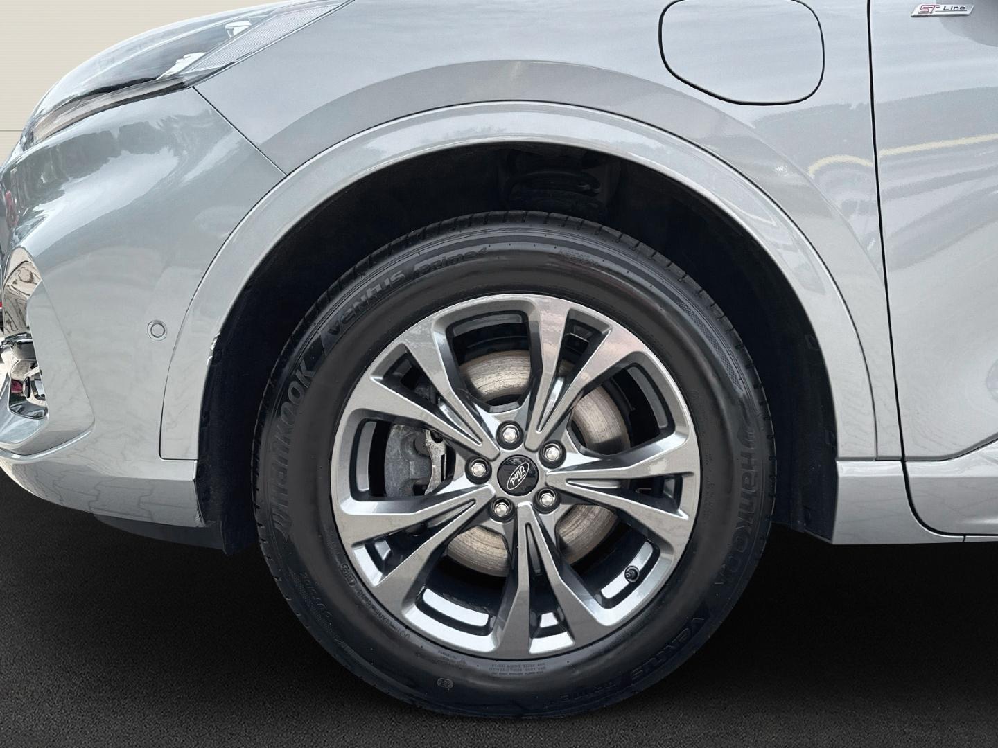Ford Kuga PHEV ST-Line X 225 ch • Hybride rechargeable • B&O • ACC • Caméras