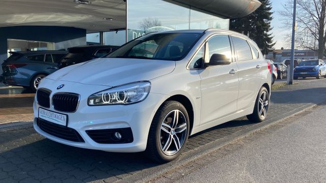 Fahrzeugabbildung BMW 218 2 Active Tourer 218 i Sport Line , NAVI, PDC