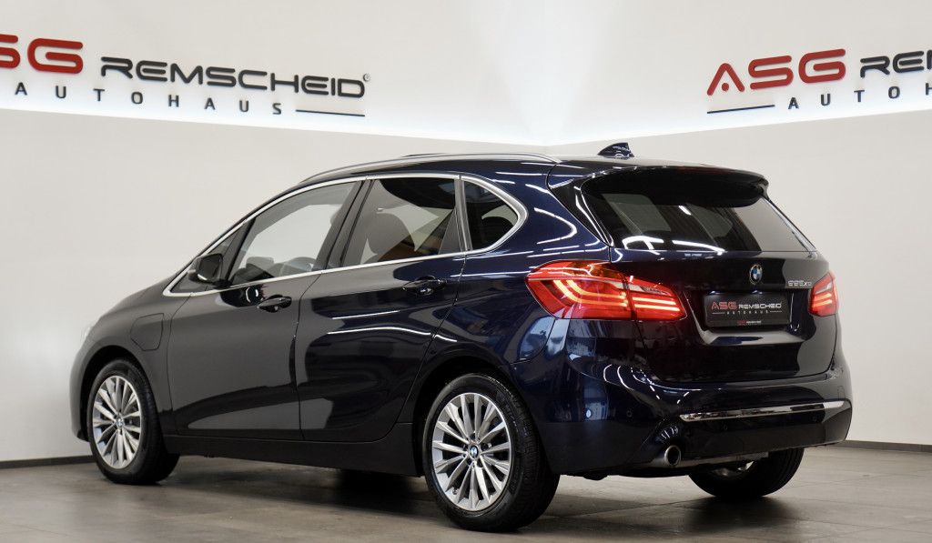 Bmw 225