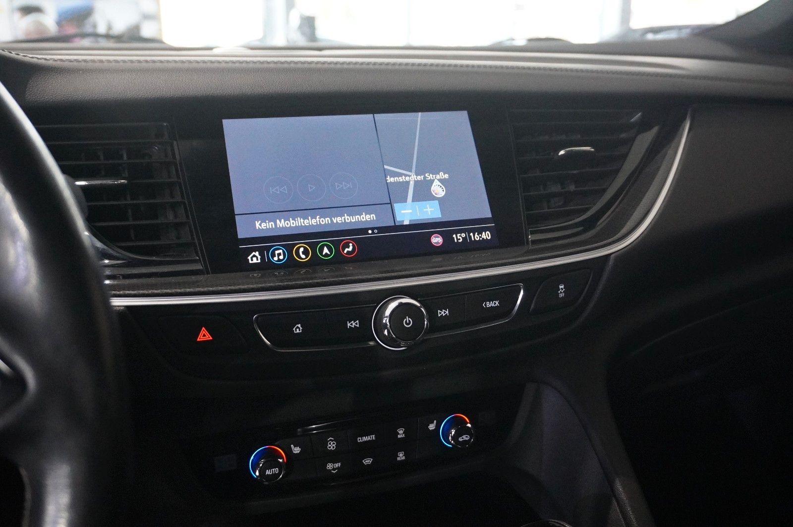 Fahrzeugabbildung Opel Insignia B ST 2.0D ELEGANCE NAVI/HUD/KAMERA/AHK