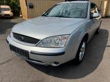 Ford Mondeo 1.8 81 kW Ghia Ghia - Ford Mondeo aus 2001: Kombi