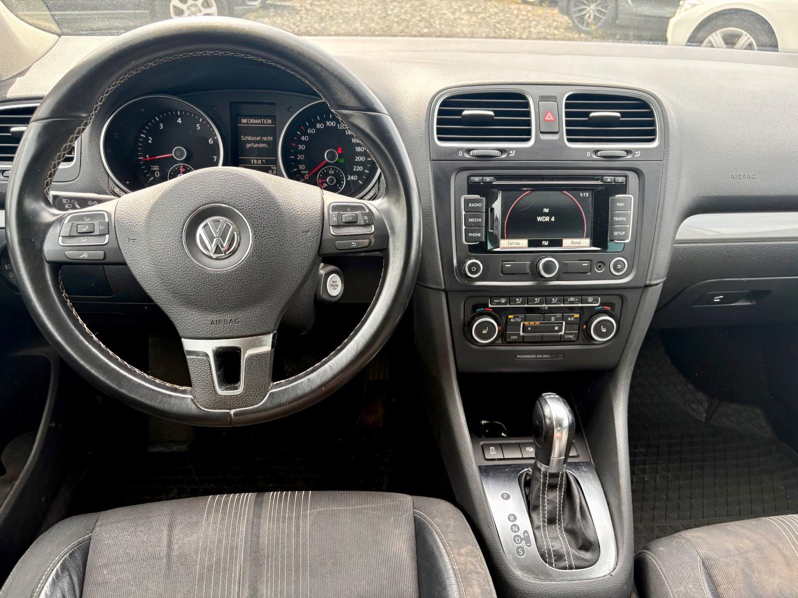 Volkswagen Golf 2012 — photo 24
