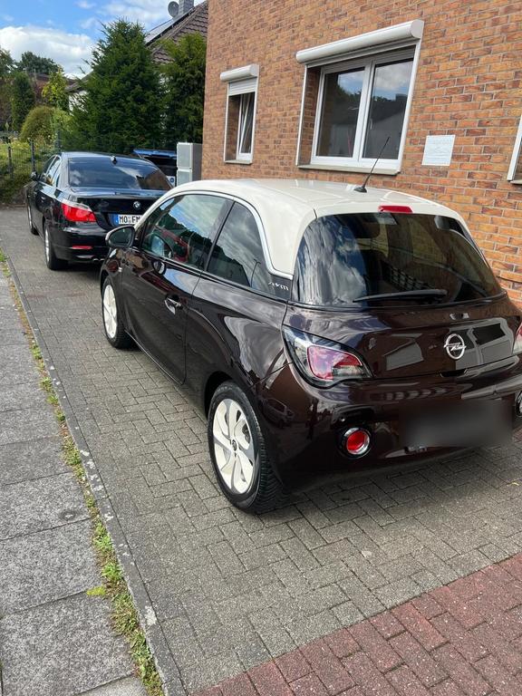 Opel Adam