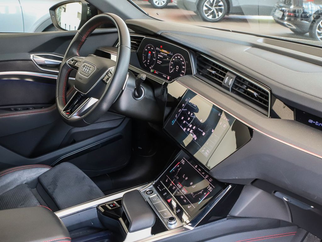Audi Q8 e-tron 50 qu. 2x S line AHK Pano Matrix 360° foto 6