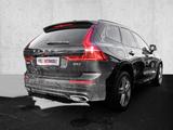 Volvo XC60 R Design AWD B5 Diesel EU6d Allrad StandHZG - gebrauchte Volvo XC60 aus dem Jahr 2020
