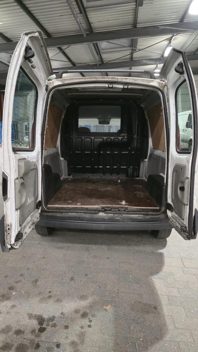 Renault Kangoo 2008 — engine 69 HP (51kW)