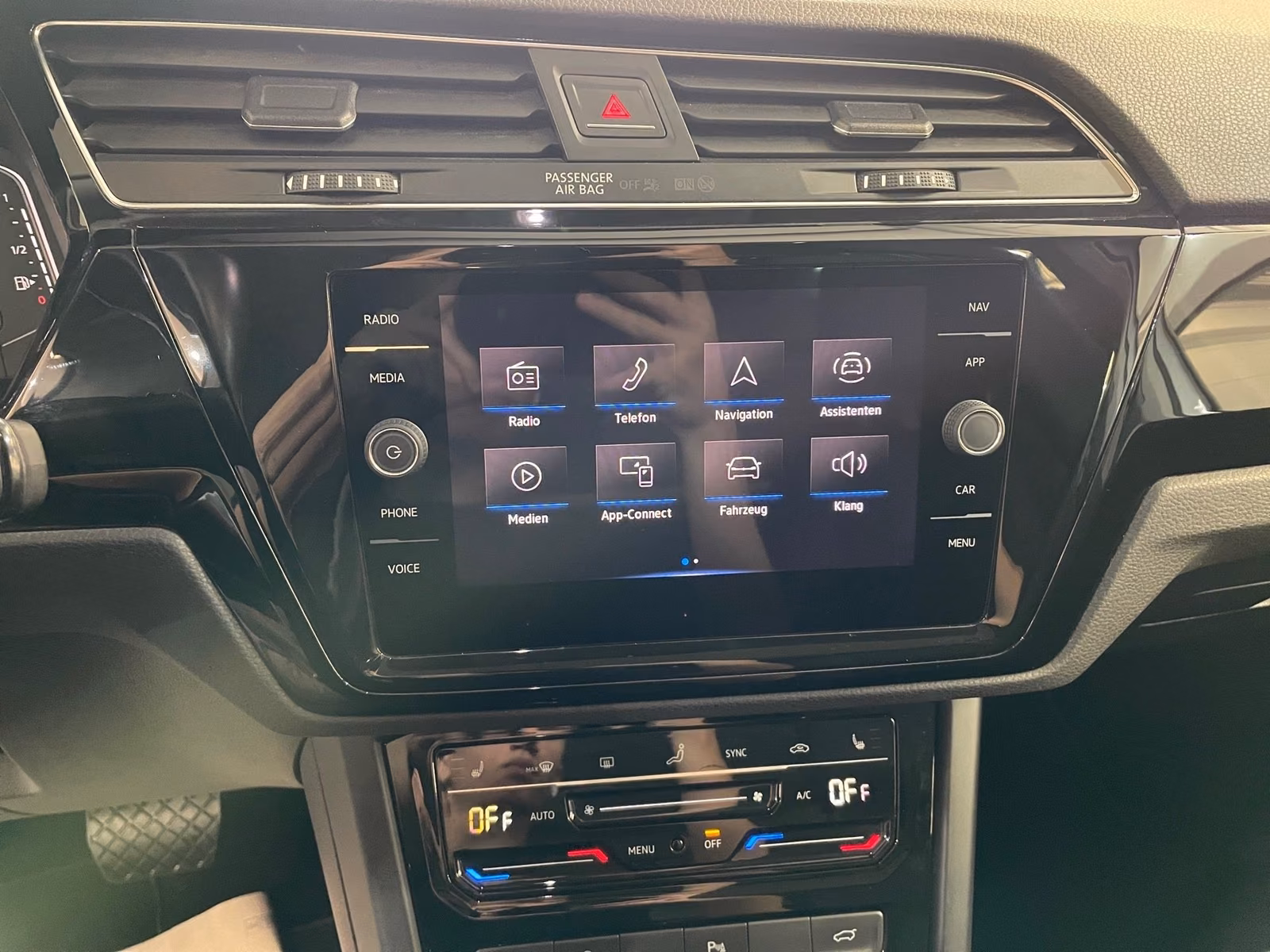 Volkswagen Touran 2.0 TDI Highline *AHK*PANO*LED*KAMERA*, миниатюра 12