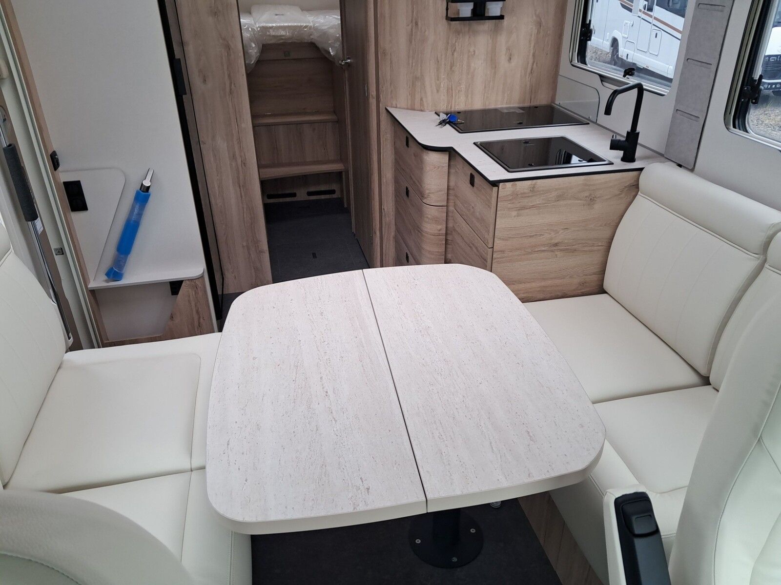 Fahrzeugabbildung Eura Mobil Integra Line GT IL 726 EF Mondial+, Mark. ,170PS