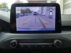 FORD Focus Turnier Cool & Connect