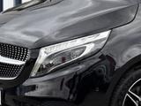 Mercedes-Benz V 300 D Avantgarde Edition lang AWD Autom. AMG L - : Van, Automatik