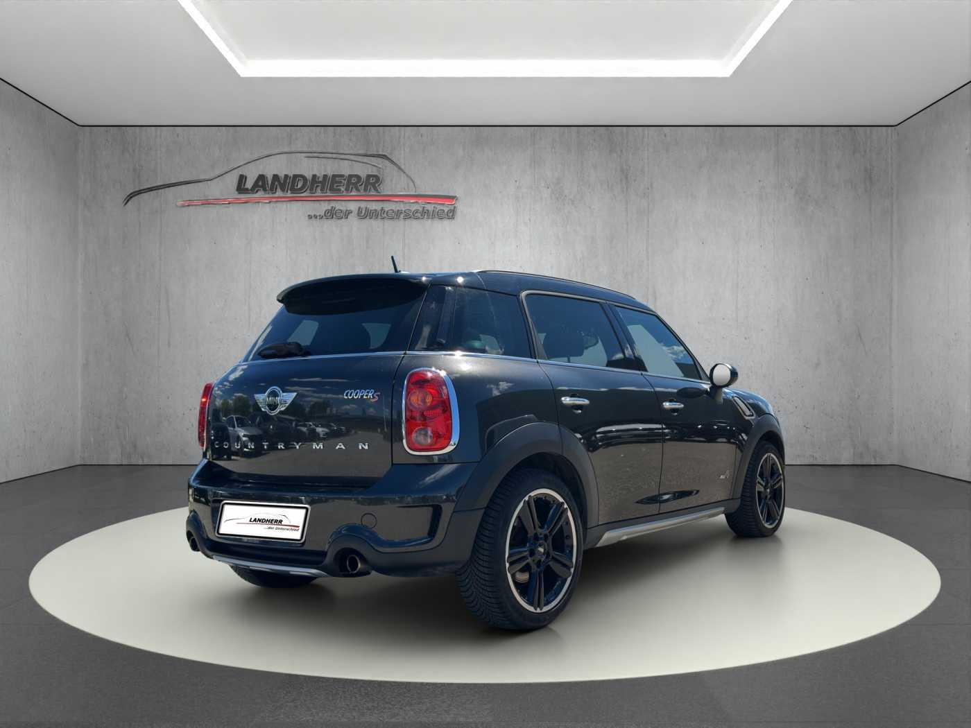 MINI Countryman Cooper S All4 *Xenon/Pano/Navi/PDC*