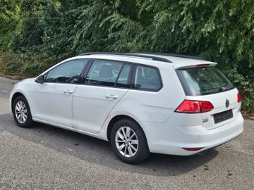 Volkswagen Golf - 9