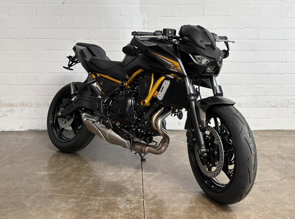 Kawasaki Z650 S HIGHSIDER  Edition 2026!