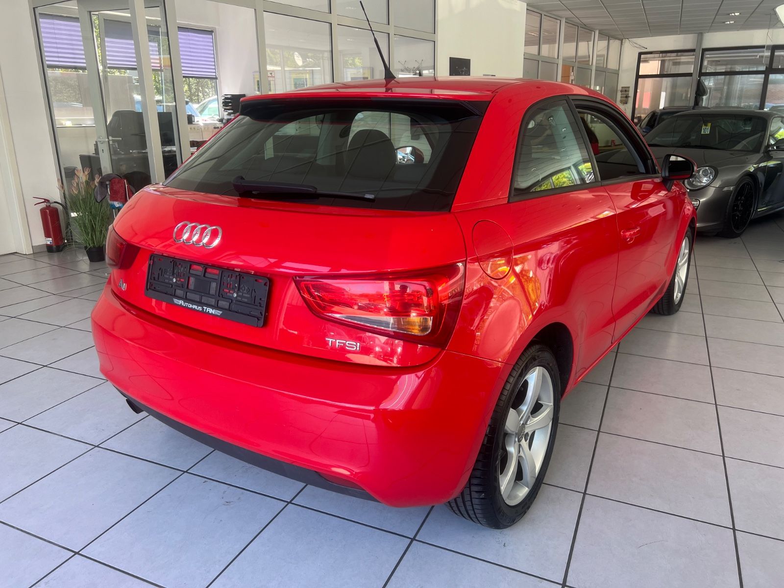 Fahrzeugabbildung Audi A1 attraction * Sitzheizung *