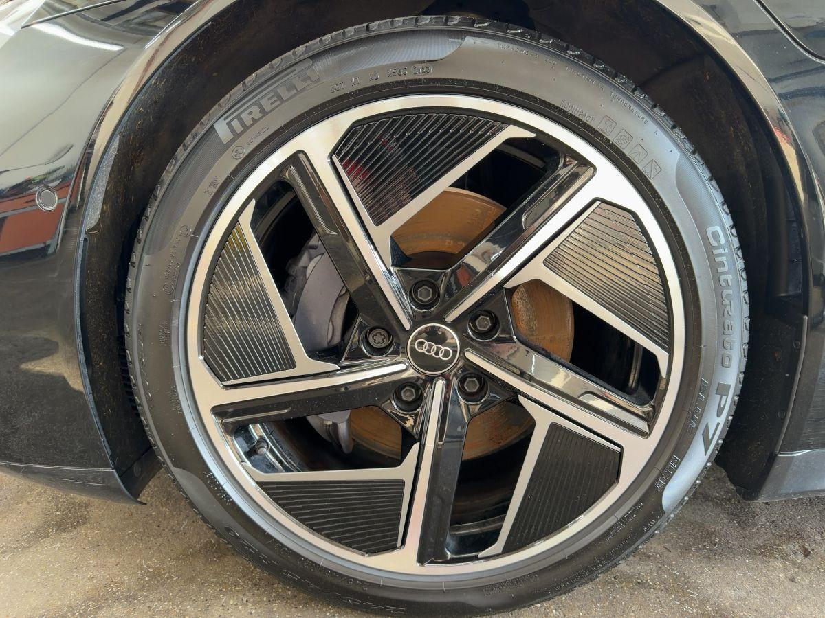 Audi e-tron GT quattro 350 kW Matrix Pano 360 Grad