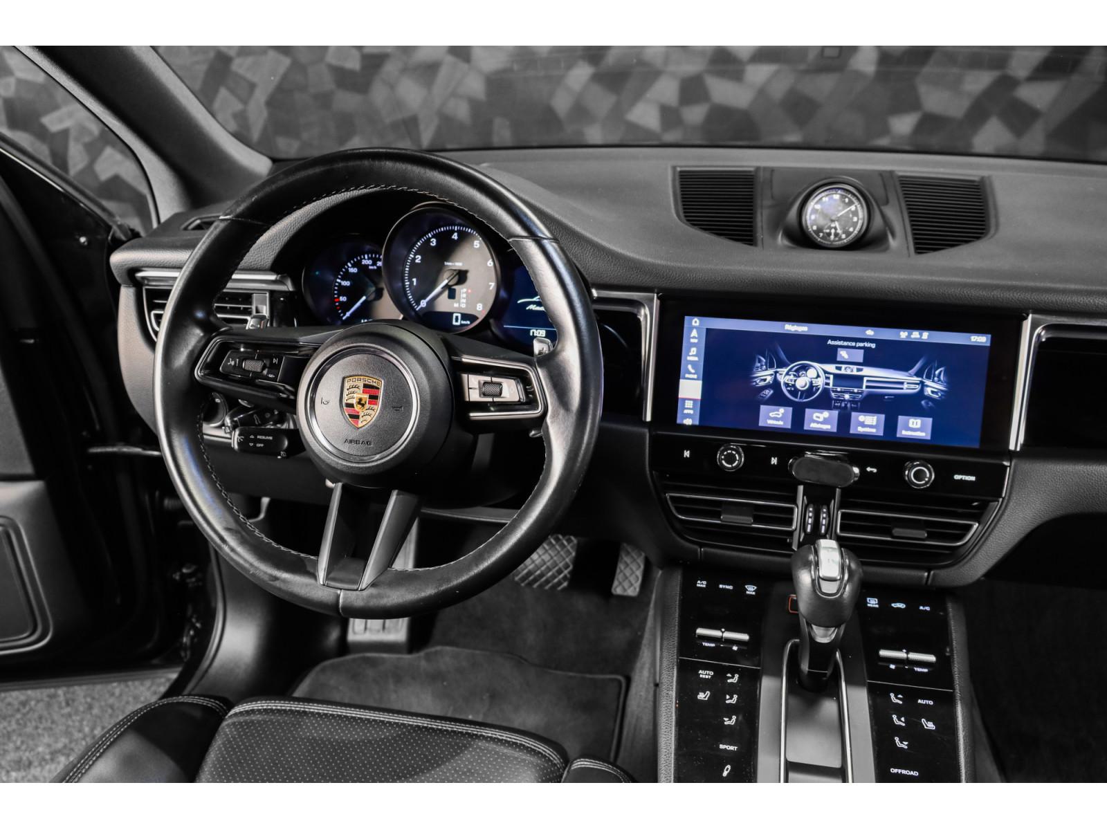 Porsche Macan III S
