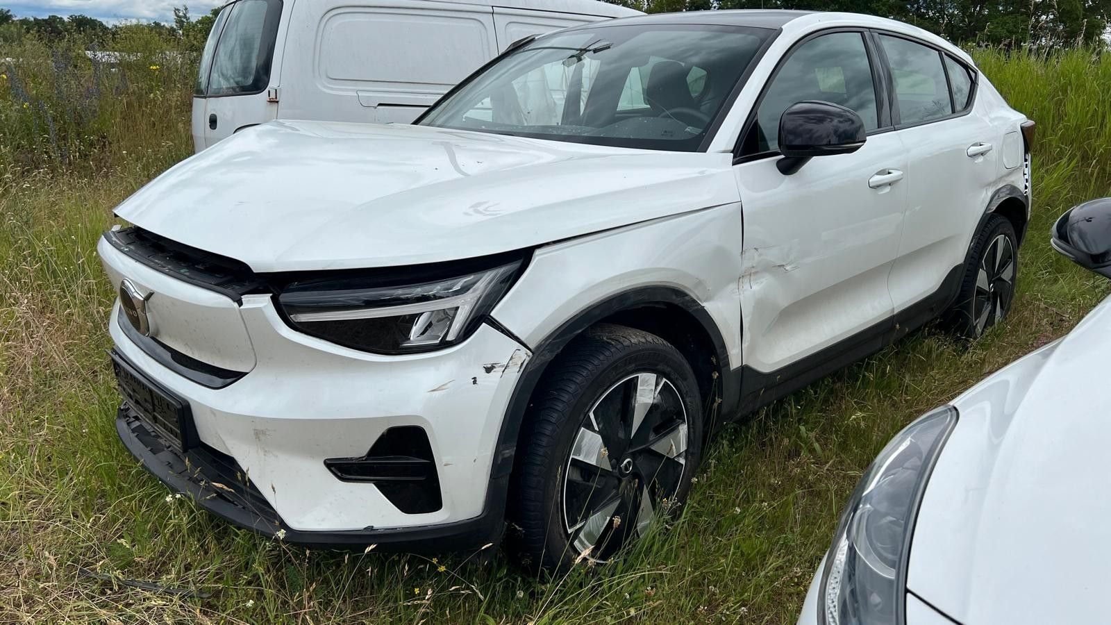 Fahrzeugabbildung Volvo C40 Plus Recharge Pure Electric 2WD