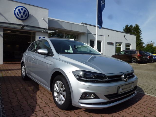 Volkswagen Polo VI 1,0 TSI NAV+SHZ+LED+PTS+APPLE+ANDROID