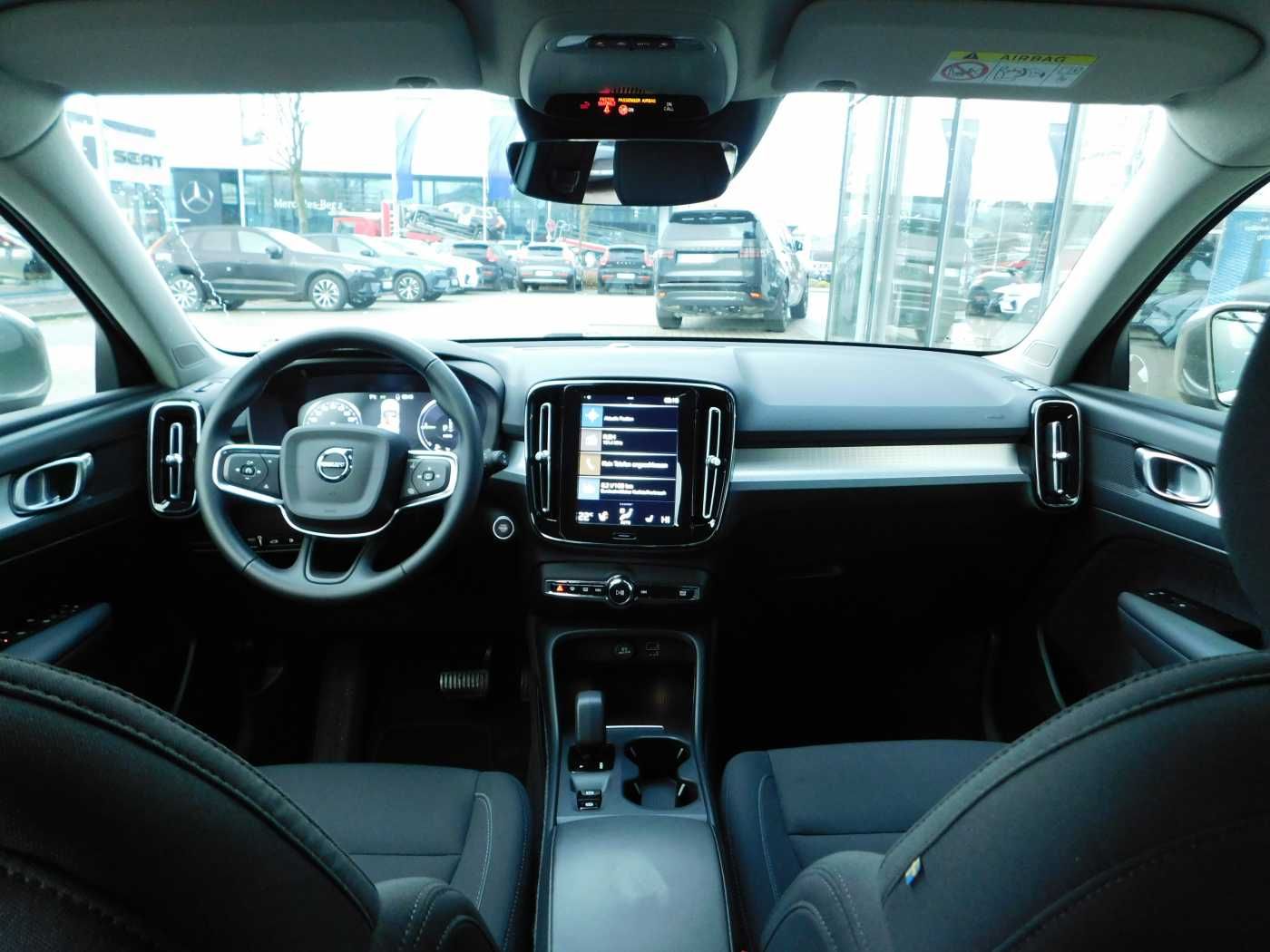 Fahrzeugabbildung Volvo XC40 Plug-In-Hybrid T4 Recharge Inscription Expr