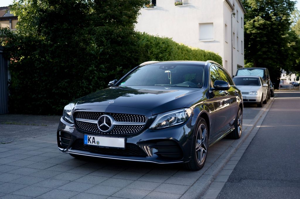 Image of Mercedes-Benz C 300