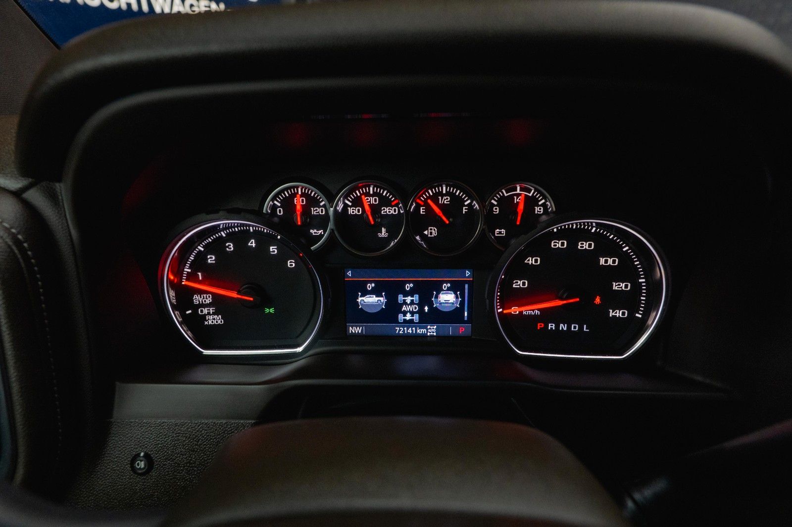 Fahrzeugabbildung Chevrolet Silverado 5.3L V8 4x4 RST Limited ZZ1 NightPaket