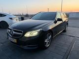 Mercedes-Benz E-Klasse 350 BlueTec AVANTGARDE AHK  Klimasitze