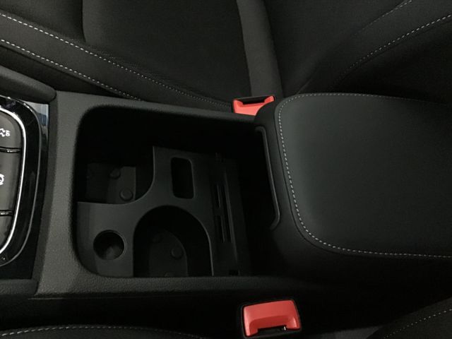 Fahrzeugabbildung Skoda Karoq Selection 1.5TSI DSG/LED/SHZ/Tempo/SmartLi