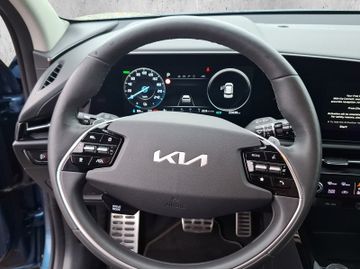 Kia Niro EV Inspiration (648kWh) Kam.+KeyLess+LM