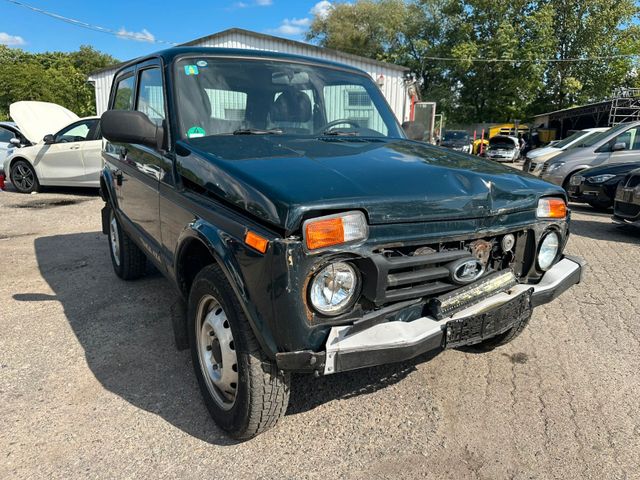 Lada Taiga Basis 4x4