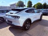 Ford Mustang Mach-E|1.Hand|Leder|Totwinkel|98 kWh-HV| - weiße Ford Mustang Mach-E