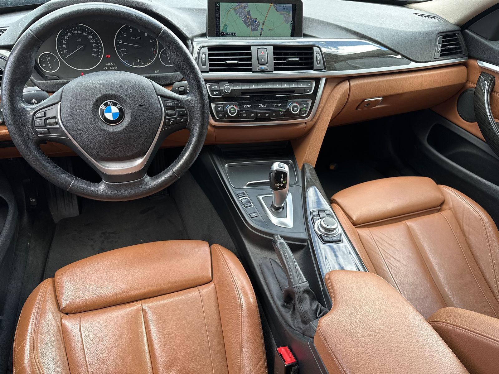 Fahrzeugabbildung BMW 420 Gran Coupé Luxury-Line Aut. NAV+XEN+PANORAMA