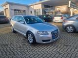 Audi A3 Sportback 1.6 FSI Ambiente Klima Tempomat - Audi A3: Fsi
