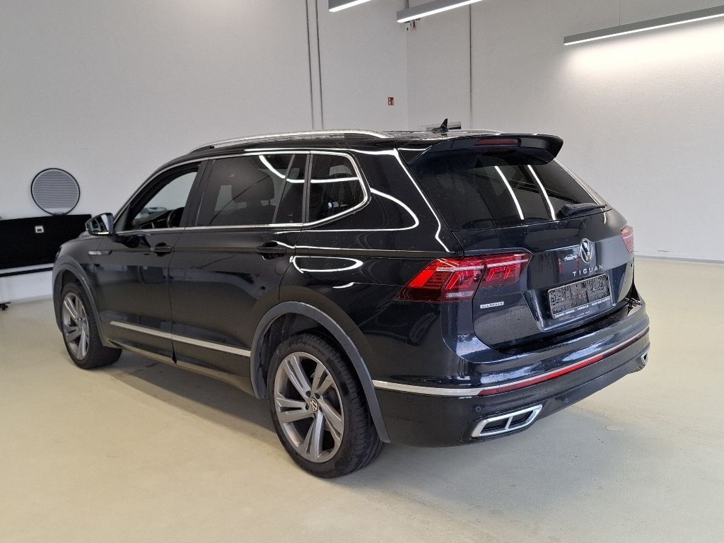 Volkswagen Tiguan Allspace R-Line 4Motion*IQ LIGHT*7 SEATS imagem 2