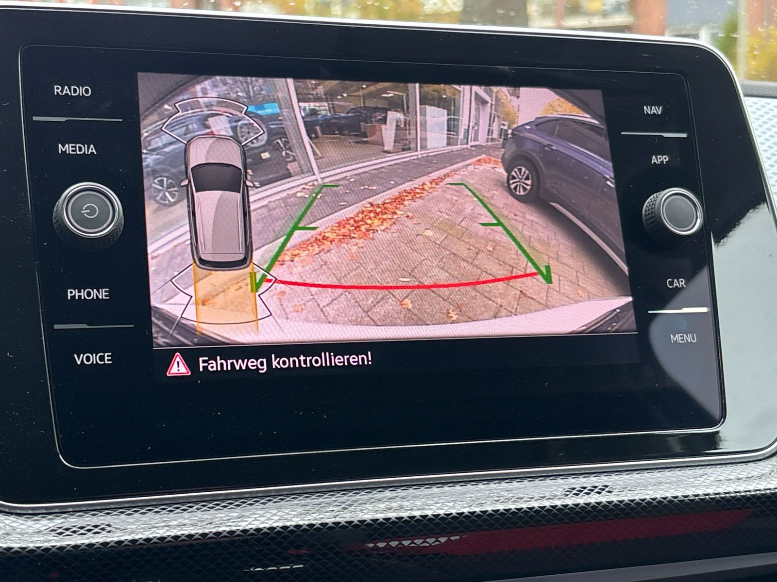 Volkswagen T-Cross - Bild 10