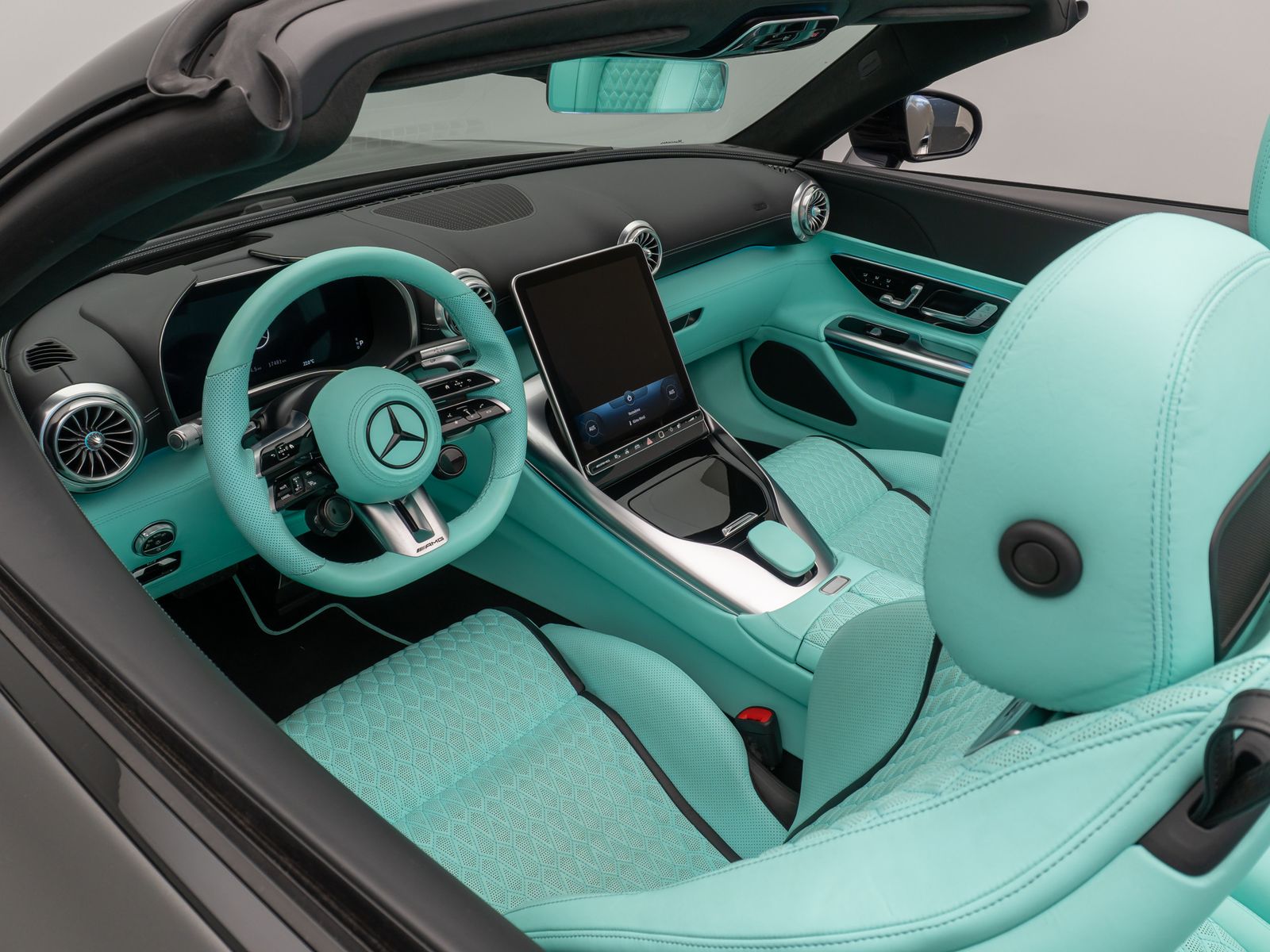 Fahrzeugabbildung Mercedes-Benz SL 63 AMG Roadster 4Matic Brabus Individual VOLL