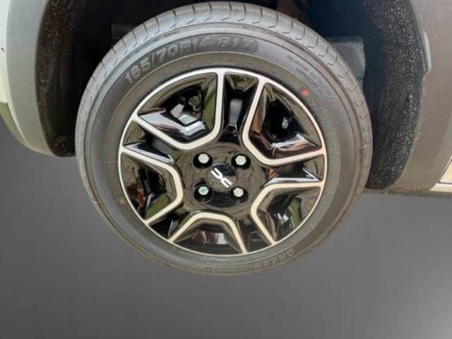 Fahrzeugabbildung Dacia Spring Essential