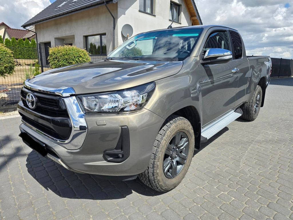 Image of Toyota Hilux